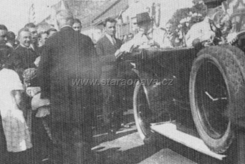 nezarazene (35).jpg - Prezident Masaryk v Kateřinkách v roce 1924.